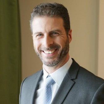 12512219_1077441558945609_1360801648426696272_n