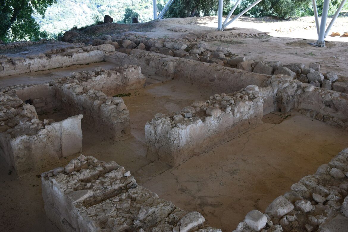 Η βόλτα της ημέρας: Ανάκτορο του Νέστορα — επίσκεψη στο σαλόνι ενός ομηρικού βασιλιά